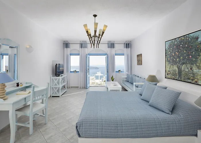 Andromeda & Hotel Imerovigli (Santorini)