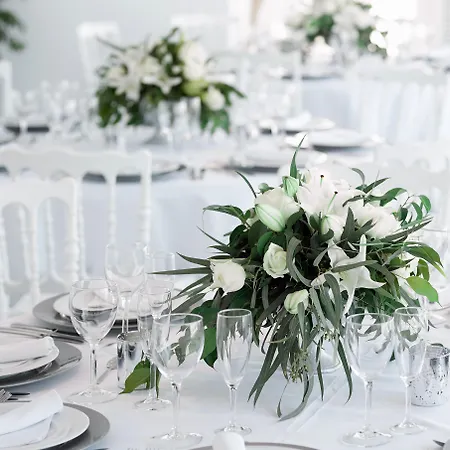 Andromeda & Hotel Imerovigli