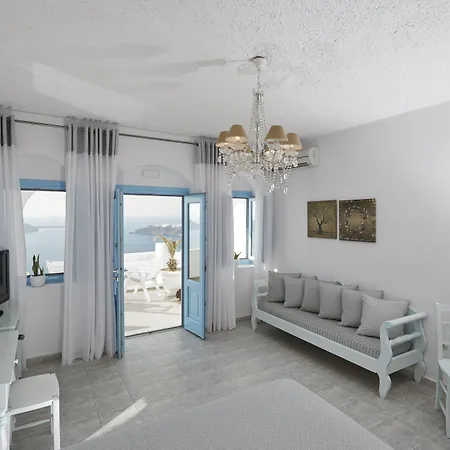 Andromeda & Hotel Imerovigli (Santorini)