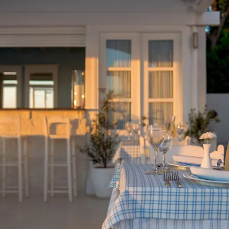 Andromeda & Hotel 3*